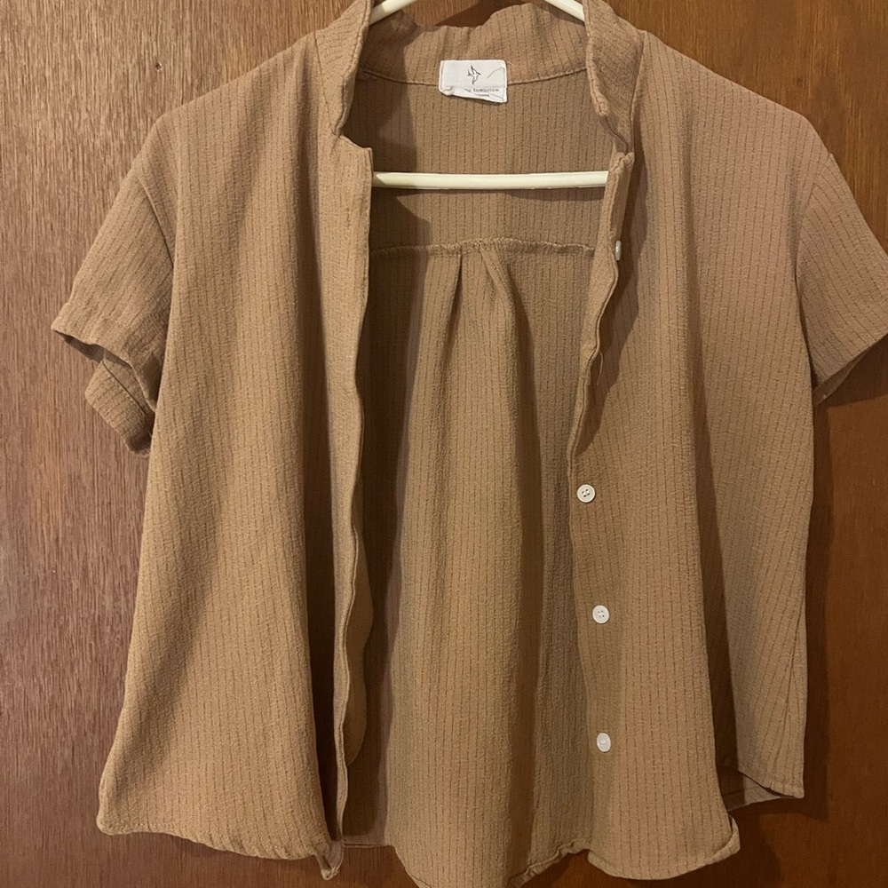 Tan Short Sleeve Button-Up Shirt